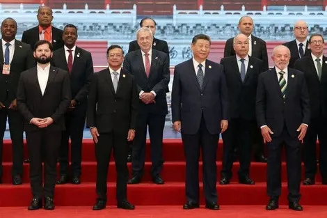 Trung Quốc “ve vãn” Mỹ Latinh