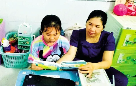 Đồng hành, chia sẻ cùng con