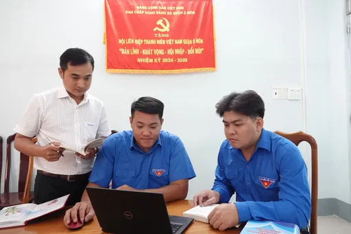“Trồng hoa thơm” trên không gian mạng