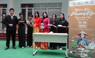 Sinh viên thực hiện dự án tốt nghiệp hướng đến các đề tài truyền thống