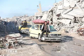 Hội nghị thượng đỉnh Liên đoàn Arab (AL) kêu gọi giải quyết
vấn đề Palestine một cách công bằng và triệt để