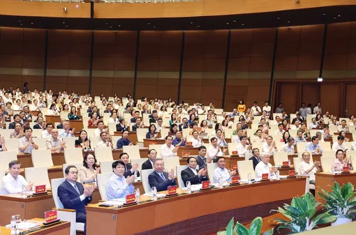 Hội nghị toàn quốc quán triệt, triển khai thực hiện Nghị quyết số 66-NQ/TW và Nghị quyết số 68-NQ/TW của Bộ Chính trị Hội nghị toàn quốc quán triệt, triển khai thực hiện Nghị quyết số 66-NQ/TW và Nghị quyết số 68-NQ/TW của Bộ Chính trị