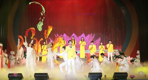 TP Cần Thơ đạt thành tích ấn tượng tại Hội diễn “Tiếng hát Làng Sen”