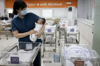 Trào lưu sinh con không kết hôn trong giới trẻ Hàn Quốc
