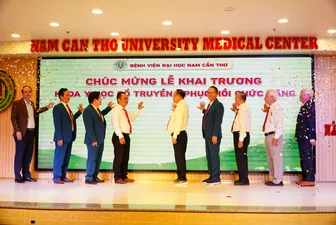 Bệnh viện Đại học Nam Cần Thơ kỷ niệm 3 năm thành lập