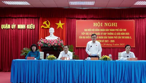 Cử tri kiến nghị nhiều vấn đề liên quan đến quy hoạch, đầu tư nâng cấp hạ tầng giao thông, vệ sinh môi trường