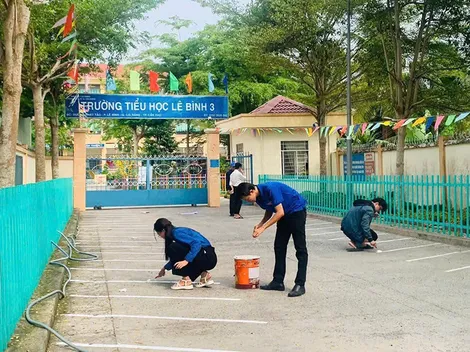 Đảm bảo an toàn giao thông gắn với xây dựng đô thị văn minh
