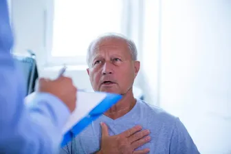 8 dấu hiệu cảnh báo bệnh tim không nên phớt lờ