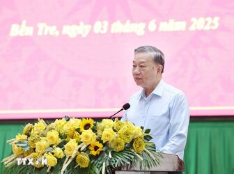 Newly merged Vinh Long province poised to be growth hub of Mekong Delta: Party chief