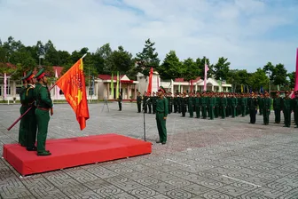 Trung đoàn 932 tổ chức lễ tuyên thệ chiến sĩ mới