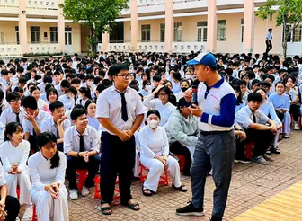 Nỗ lực trang bị cho học sinh kỹ năng tham gia giao thông an toàn