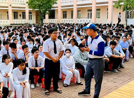 Nỗ lực trang bị cho học sinh kỹ năng tham gia giao thông an toàn