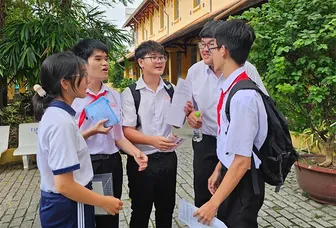61 thí sinh vắng tại buổi thi môn Ngữ văn