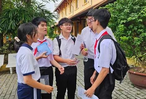 61 thí sinh vắng tại buổi thi môn Ngữ văn