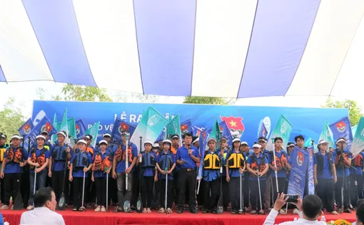 Hè tình nguyện