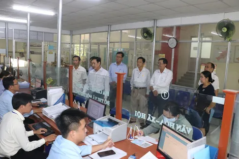 Hướng dẫn tiêu chuẩn chức danh công chức cấp xã mới