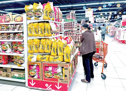 5 tháng đầu năm hoạt động thương mại dịch vụ duy trì đà tăng trưởng