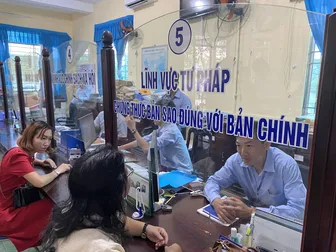 Cán bộ, công chức, viên chức không được từ chối tiếp nhận hồ sơ thủ tục hành chính của cá nhân, tổ chức, trong giai đoạn sắp xếp, sáp nhập
