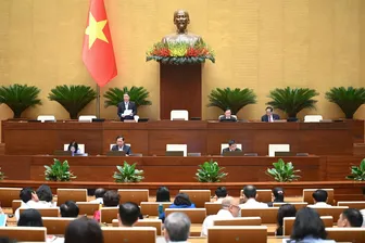 Thảo luận về sửa đổi, bổ sung 11 luật thuộc lĩnh vực quân sự, quốc phòng