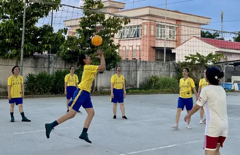 Phụ nữ Cờ Đỏ tích cực tập luyện thể thao, nâng cao sức khỏe