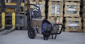 Máy rửa xe cao áp 3kW: Mạnh mẽ, Hiện đại, Đa năng