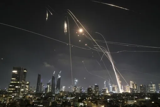 Bên trong hệ thống phòng không đa lớp của Israel