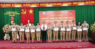 Xây dựng Trường Đại học Kỹ thuật - Công nghệ Cần Thơ phát triển lên tầm cao mới