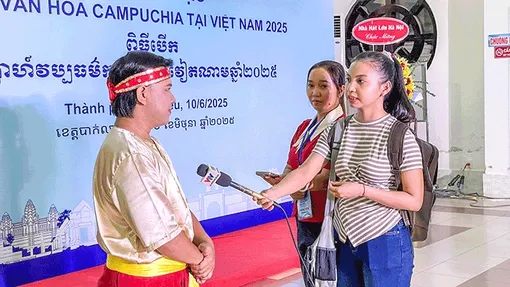 Báo chí tiếng Khmer ở ĐBSCL đồng hành với đời sống đồng bào Khmer Báo chí tiếng Khmer ở ĐBSCL đồng hành với đời sống đồng bào Khmer