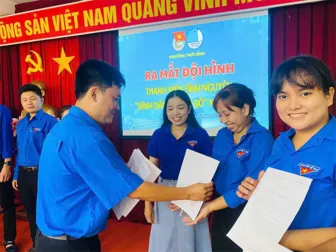 Hướng dẫn sắp xếp tổ chức, cán bộ và hoạt động của Đoàn cấp tỉnh, cấp xã