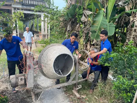 Tạm thời kéo dài sử dụng người hoạt động không chuyên trách ở cấp xã đến trước ngày 31-5-2026