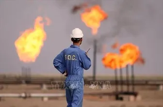 Dự báo giá dầu tăng vọt, nhà đầu tư đổ xô vào tài sản trú ẩn an toàn sau khi Mỹ tấn công Iran