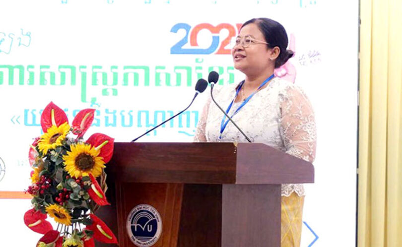 នាយិកា​សាលា ​រក្សា​ព្រ​លឹង​វប្ប​ធម៌​ខ្មែរ​​ខេត្ត​ត្រា​វិញ