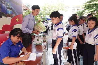 Những ngày hè xanh, yêu thương và trải nghiệm