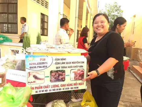 Nuôi ếch sạch khép kín từ ao nuôi đến bàn ăn