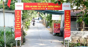 Giữ gìn quốc phòng, an ninh và trật tự an toàn nông thôn