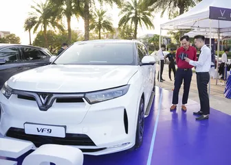VinFast công bố chương trình “thu xăng - đổi điện” ưu đãi lên đến 100 triệu đồng/xe