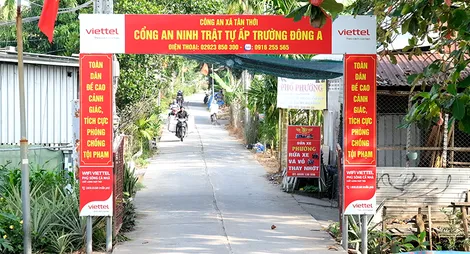 Giữ gìn quốc phòng, an ninh và trật tự an toàn nông thôn