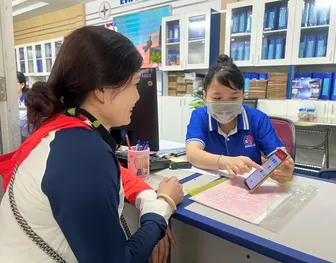 Ứng dụng công nghệ số phục vụ khách hàng tốt hơn