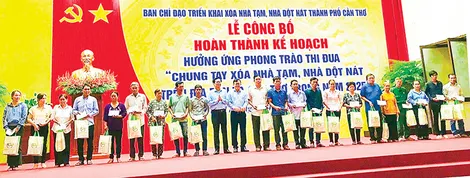 Dồn sức hoàn thành mục tiêu xóa nhà tạm, nhà dột nát trên cả nước