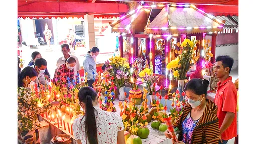 Độc đáo Lễ hội Thắk Côn