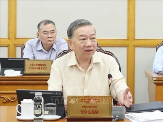 Kịp thời tháo gỡ khó khăn, vướng mắc khi vận hành bộ máy mới