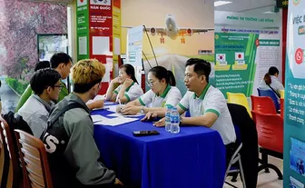Hỗ trợ lao động đi làm việc ở nước ngoài theo hợp đồng