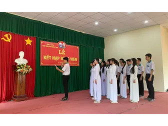 2 điểm sáng trong phát triển đảng viên là học sinh