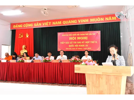 Cử tri xã Vĩnh Hải mong muốn được hỗ trợ phát huy lợi thế kinh tế biển
