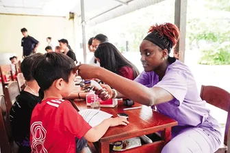 Sinh viên Hoa Kỳ thực tập tại Cần Thơ