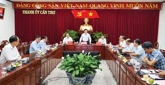 Đóng góp nhiều ý kiến sâu sắc để xây dựng hoàn thiện dự thảo Báo cáo chính trị Đại hội Đảng bộ TP Cần Thơ nhiệm kỳ 2025-2030