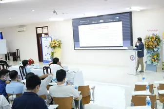 Các bác sĩ ĐBSCL cập nhật những tiến bộ mới nhất trong chẩn đoán và điều trị bệnh mũi xoang