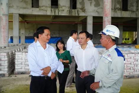 Chủ tịch UBND TP Cần Thơ kiểm tra Dự án Bệnh viện Ung bướu