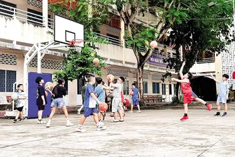 Bóng rổ hè - sân chơi bổ ích của lứa tuổi thanh thiếu niên