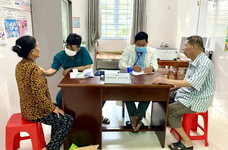 Chăm sóc sức khỏe nhân dân: liền mạch, nâng cao chất lượng 
